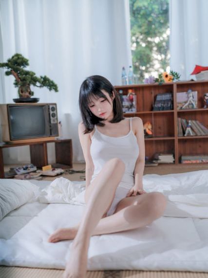 欧美纹身图案小腿_在线观看电视剧