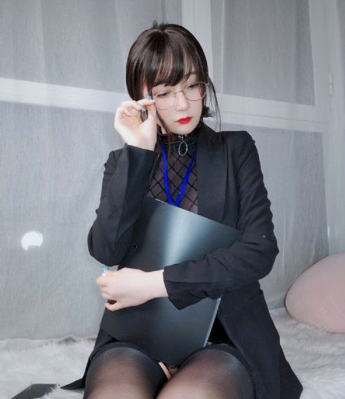 欧美光源环形灯管图片_BD英语高清完整版播放